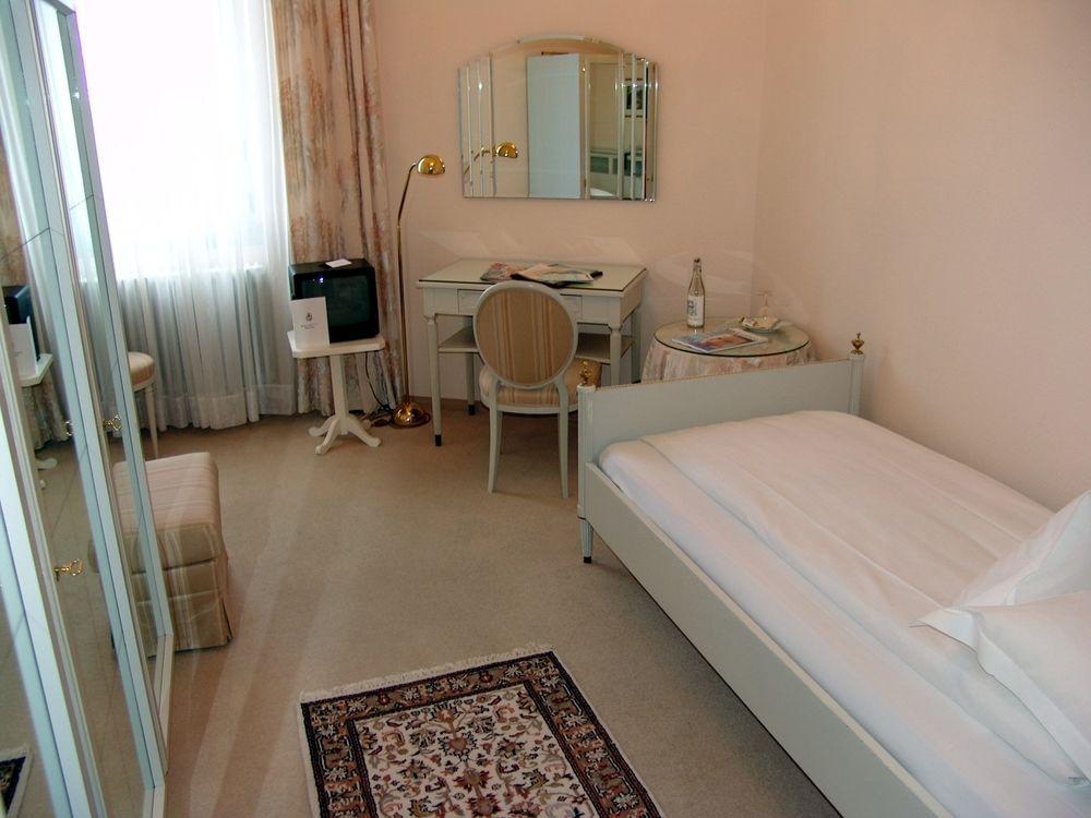 Kellner'S Spa Badenweiler Luaran gambar